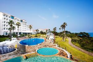 Bazén v ubytování Kumho Jeju Resort nebo v jeho okolí