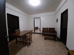 Posezení v ubytování Sanctuary Transient House Bacolod