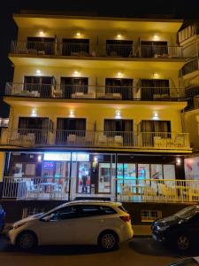 Budova, v ktorej sa hostel nachádza