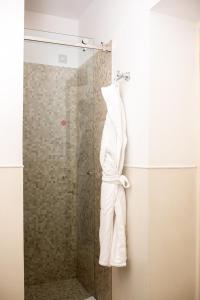 Um banheiro em The Fifteen Keys Hotel