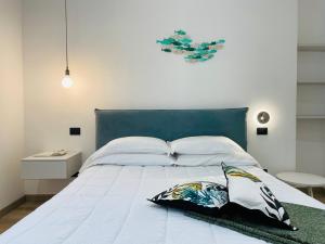 Postel nebo postele na pokoji v ubytování 0.8 Guest House