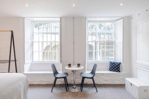 Istumisnurk majutusasutuses 4 Berkeley Square I Your Apartment