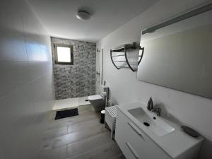 Kúpeľňa v ubytovaní Arrecife exclusive beach house + 16 fotografií