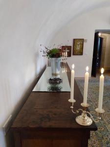 Fotografie z fotogalerie ubytování Chateau de Balsac v destinaci Balsac