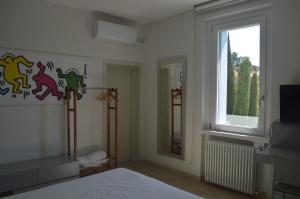 A television and/or entertainment centre at Casa Tua