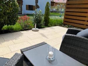 Κήπος έξω από το Apartment Auszeit am Breitenbach - ruhig gelegen, schöne Sonnenterrasse