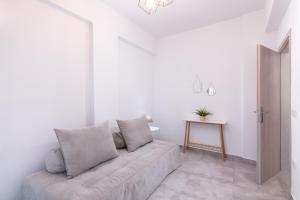 Gallery image of Lithies Zante Living in Zakynthos Town +77 photos