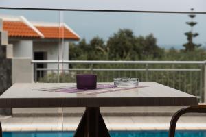 A balcony or terrace at Aspri Petra Apartments
