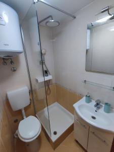 A bathroom at STONE HOUSE Lovric