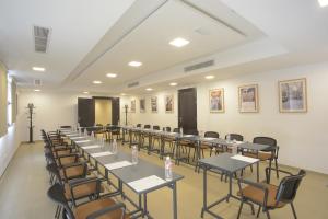 Konferenční prostory v ubytování MAIA HOTEL SUITES