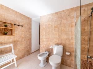 Koupelna v ubytování Holiday Home Can Felip by Interhome