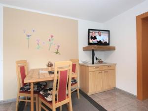 TV o dispositivi per l'intrattenimento presso Apartment Schweiberer-1 by Interhome