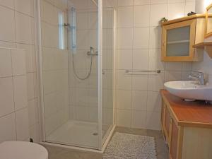 Kúpeľňa v ubytovaní Studio Frischmann-2 by Interhome