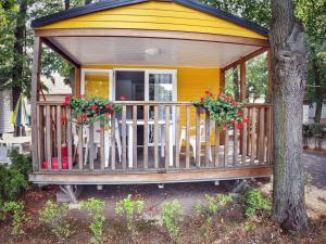Vonkajšia záhrada v ubytovaní Holiday Home Sunset Terrace by Interhome