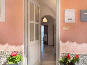Kép Holiday Home Francesca - SLR212 by Interhome szállásáról Cipressában a galériában