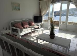 Posezení v ubytování Revel Mykonos 6