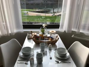 Gallery image of Gästezimmer Klein und Fein für nach dem Wein in Neumagen-Dhron +10 photos