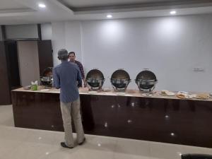 Gestir sem dvelja á Hotel Zoon Dabb Srinagar airport kashmir