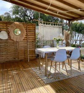 Balkón nebo terasa v ubytování Mobil Home superbe Vue Mer St Raphaël