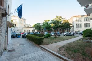 Budova, v ktorej sa apartmán nachádza