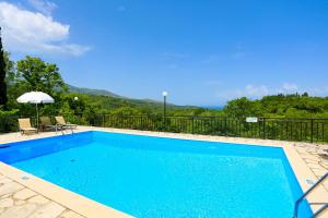 The swimming pool at or close to Villa Joanna