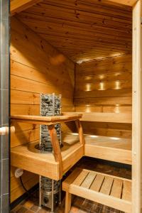Foto de la galería de 2ndhomes Tampere "Klingendahl" Apartment - Historical Apt with Sauna & Free Parking en Tampere