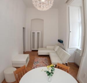 Uma área de estar em Sobieski Stefansdom Apartments