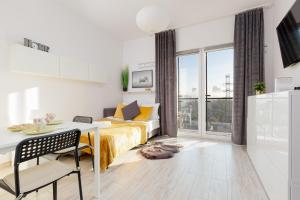Gallery image of Business Center Apartments Warsaw Wola by Renters in Warsaw