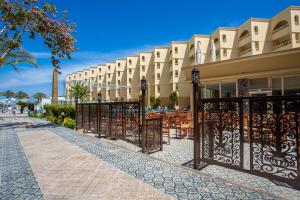 Gallery image of AMC Royal Hotel & Spa in Hurghada