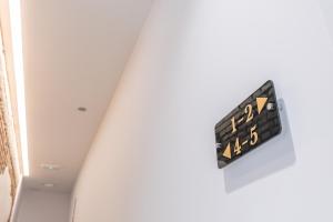 Certifikát, hodnocení, plakát nebo jiný dokument vystavený v ubytování Room close to City Centre