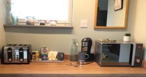 Tetera y cafetera en The Hide at Pinchbeck