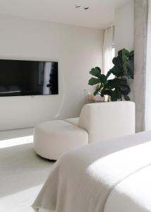 TV a/nebo společenská místnost v ubytování Home2Book Design Studio in Santa Cruz Center