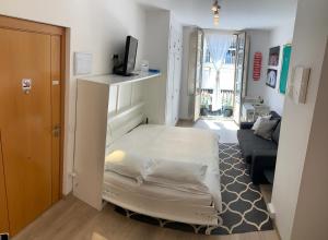 Posteľ alebo postele v izbe v ubytovaní Studio Arts Soho - Malaga
