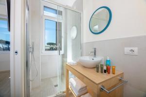 Bany a Amarina Hotel