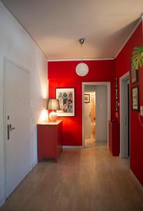 Fotografie z fotogalerie ubytování Nina's cozy apartment in Mikrolimano v destinaci Piraeus
