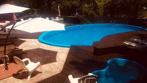 Swimmingpoolen hos eller tæt på Hotel Villa Santa Maiani