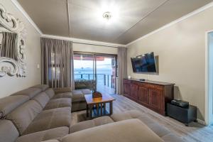 Gallery image of Beacon Wharf , George Hay 6 Seafront Accommodation in Mossel Bay