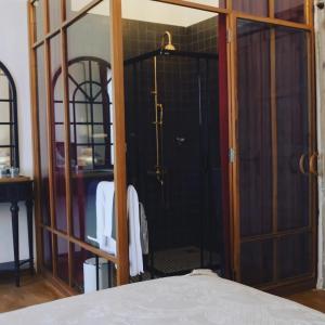 A bed or beds in a room at istifci
