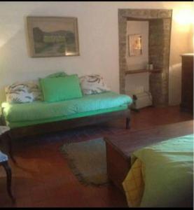 Posedenie v ubytovaní Antica casa colonica in pietra in Toscana