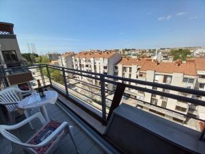 Balkon lub taras w obiekcie Iva apartman