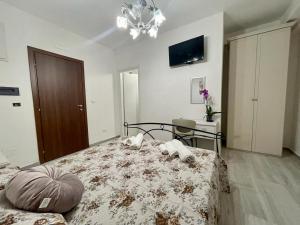TV a/nebo společenská místnost v ubytování Donnabella house