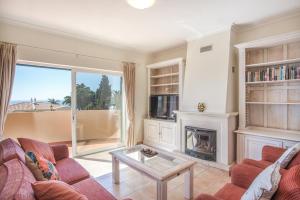 Et opholdsområde på Villa Acacias 18, Brisa do Mar