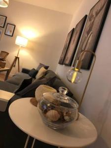 A seating area at Nuevo Apartamento en Playa de las Canteras