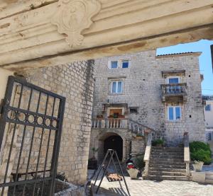 Fotografia z galérie ubytovania Studios Kadena Trogir - 18th century stone house v Trogiri