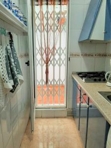 Galeriebild der Unterkunft apartamento soleado, 1 dormitorio con balcón, piscina y garage in Torrevieja + 15 Fotos