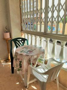 Galeriebild der Unterkunft apartamento soleado, 1 dormitorio con balcón, piscina y garage in Torrevieja