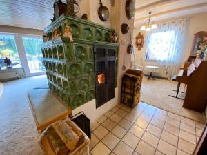 Posezení v ubytování Ferienwohnung zur Bierliebe - Mit toller Aussicht im Herzen des Schwarzwaldes + 49 fotografií