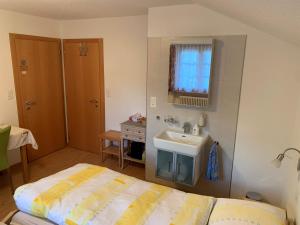 Postel nebo postele na pokoji v ubytování Chalet Medi
