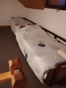 Ένα ή περισσότερα κρεβάτια σε δωμάτιο στο Vila Marina na obali Dunava