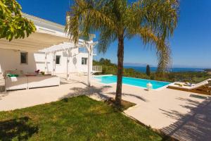 Fotografia z galérie ubytovania Koroni - Villa Merkouri - Entire Villa with Panoramic view v destinácii Koroni